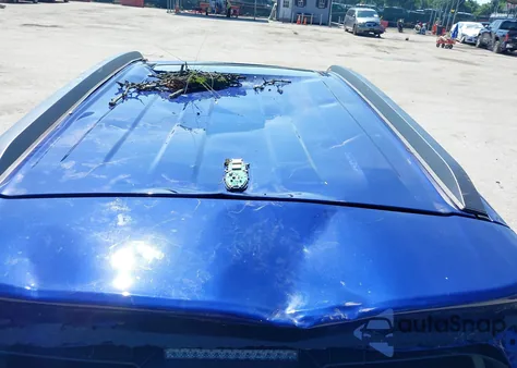 2022 Toyota Corolla Cross Xle из США, поврежденный, VIN 7MUDAABG4NV004836